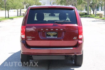 2019 Dodge Grand Caravan SXT 121.2" WB - miniatura 8
