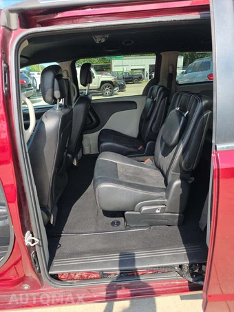 2019 Dodge Grand Caravan SXT 121.2" WB - miniatura 13
