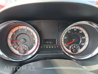 2019 Dodge Grand Caravan SXT 121.2" WB - miniatura 9