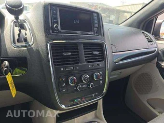 2019 Dodge Grand Caravan SXT - miniatura 10