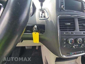 2019 Dodge Grand Caravan SXT - miniatura 8