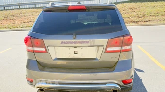 2019 Dodge Journey Crossroad - miniatura 2