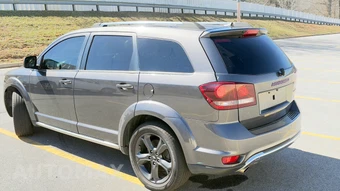 2019 Dodge Journey Crossroad - miniatura 3