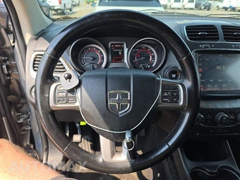 2019 Dodge Journey Crossroad - miniatura 16