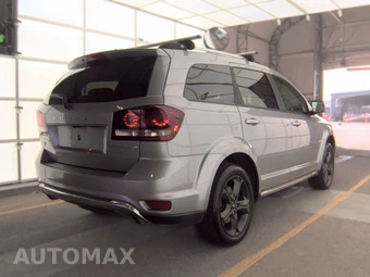 2019 Dodge Journey Crossroad - miniatura 8