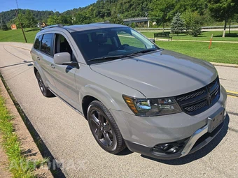 2019 Dodge Journey Crossroad - miniatura 4