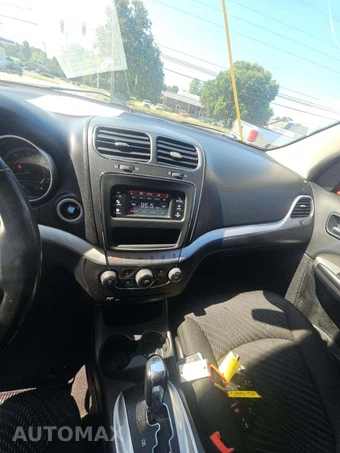 2019 Dodge Journey SE – miniatura 10