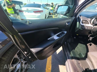 2019 Dodge Journey SE – miniatura 9
