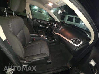 2019 Dodge Journey SE – miniatura 8