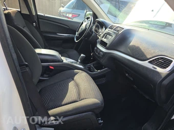 2019 Dodge Journey SE – miniatura 8