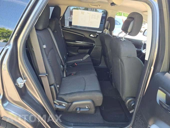 2019 Dodge Journey SE – miniatura 13