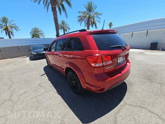 2019 Dodge Journey SE – miniatura 2