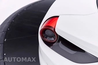 2019 Ferrari 488 Spider Convertible - miniatura 38