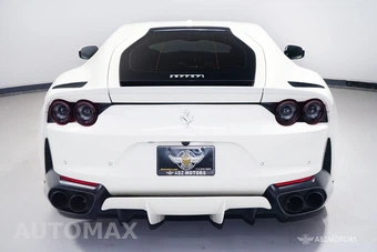 2019 Ferrari 812 Superfast - miniatura 7