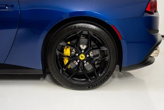 2019 Ferrari GTC4Lusso T - miniatura 12