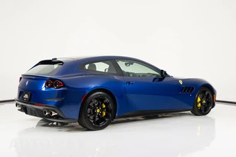 2019 Ferrari GTC4Lusso T - miniatura 3