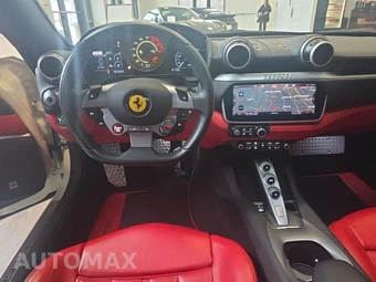 2019 Ferrari Portofino - miniatura 14