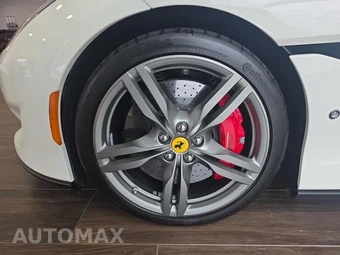 2019 Ferrari Portofino - miniatura 8