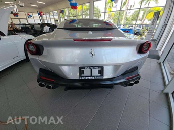 2019 Ferrari Portofino - miniatura 14