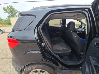 2019 Ford EcoSport SE - miniatura 13