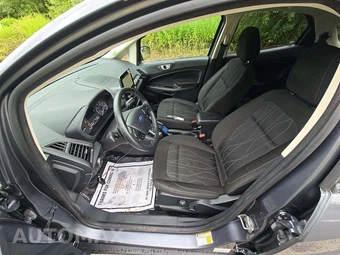2019 Ford EcoSport SE – miniatura 6