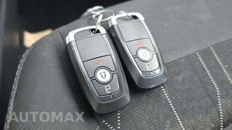 2019 Ford EcoSport SE – miniatura 18