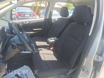 2019 Ford EcoSport SE - miniatura 6