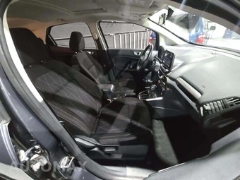 2019 Ford EcoSport SE – miniatura 18
