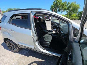 2019 Ford EcoSport SE – miniatura 19