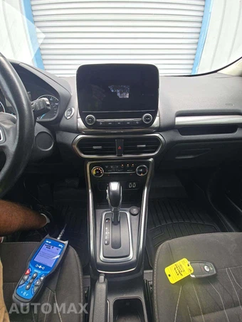 2019 Ford EcoSport SE – miniatura 10