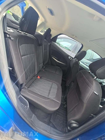 2019 Ford EcoSport SE – miniatura 16