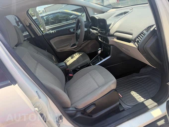 2019 Ford EcoSport SE - miniatura 2