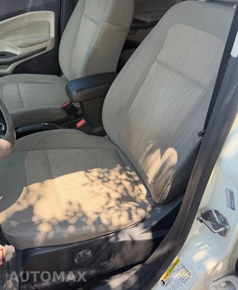 2019 Ford EcoSport SE - miniatura 3