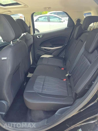 2019 Ford EcoSport SE - miniatura 13