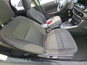 2019 Ford EcoSport SE - miniatura 8