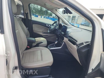 2019 Ford EcoSport Titanium – miniatura 8
