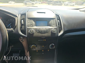 2019 Ford Edge SE – miniatura 11
