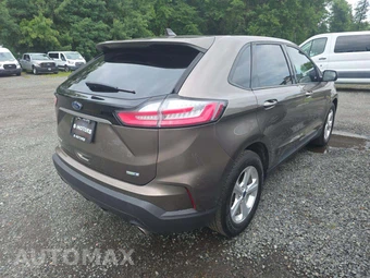 2019 Ford Edge SE - miniatura 3