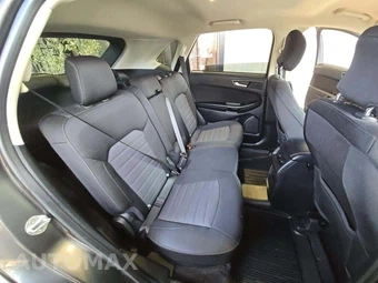 2019 Ford Edge SE - miniatura 16