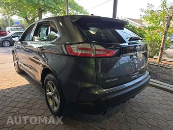 2019 Ford Edge SE - miniatura 2