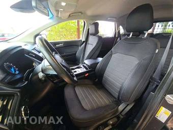 2019 Ford Edge SE - miniatura 6