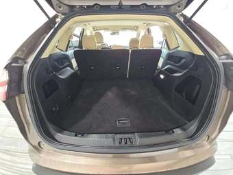 2019 Ford Edge SE – miniatura 14