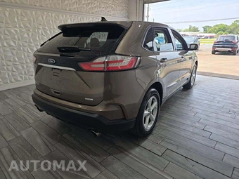 2019 Ford Edge SE – miniatura 3