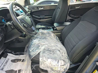 2019 Ford Edge SE - miniatura 7