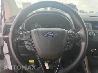 2019 Ford Edge SE - miniatura 10