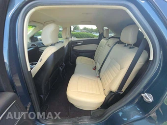 2019 Ford Edge SEL – miniatura 13
