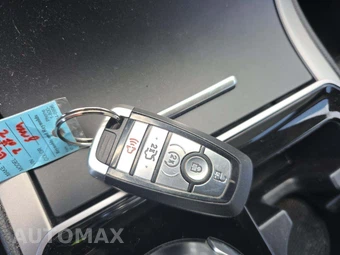 2019 Ford Edge SEL – miniatura 8