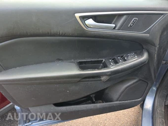 2019 Ford Edge SEL – miniatura 9