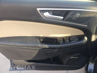 2019 Ford Edge SEL – miniatura 9