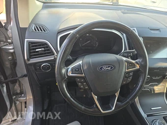 2019 Ford Edge SEL – miniatura 10
